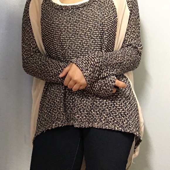 LUSH Contrast Panel Knit with Sheer Siding Slouchy Sweater - Picture 6 of 8